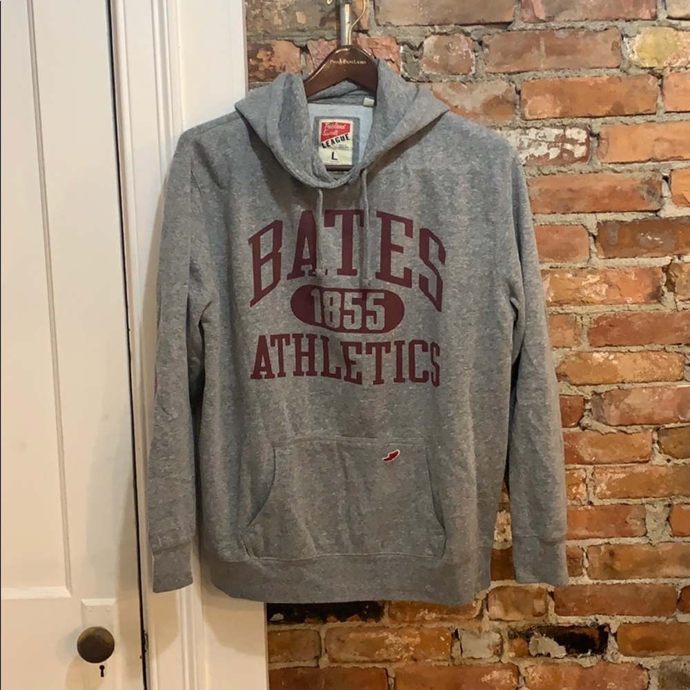 College hoodie (Bates)